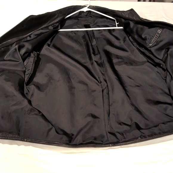 Men's Express Leather Jacket - Picture 5 of 8